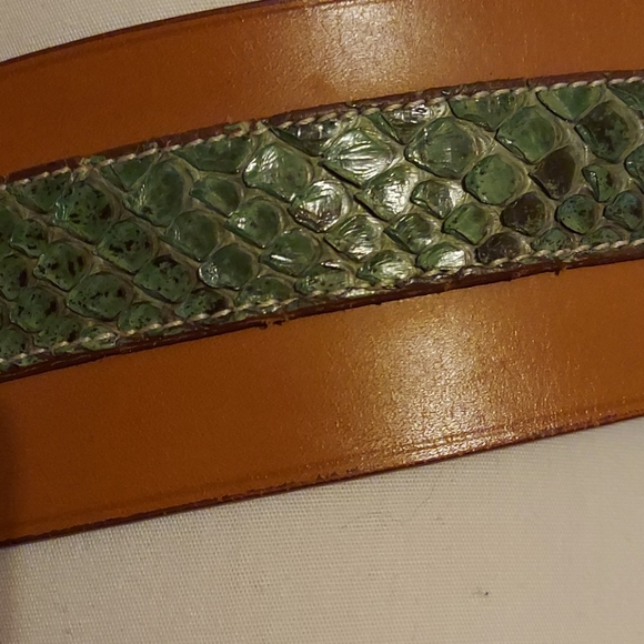 Awesome Prada python leather belt - Picture 5 of 9